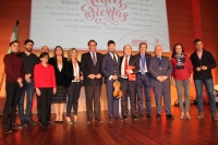 Foto de familia de autoridades y participantes en el acto de presentacin del Foro NICO