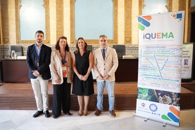 De izq. a dcha, Zoilo González, Jadra Mosa, María José Polo y Luis Sánchez, durante la inauguración del congreso. 