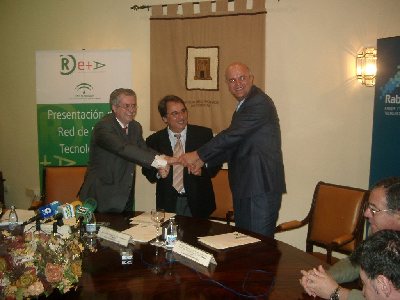 La UCO, las empresas cordobesas del Metal y la Red de Espacios Tecnolgicos de Andaluca firman un convenio marco de colaboracin.