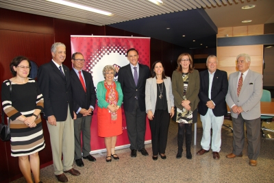 El Rector, autoridades y miembros de la Ctedra momentos antes de la inauguracin 