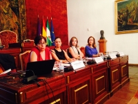 De izquierda a derecha, Eva Mara Gil, Ana M Guijarro, Rosario Mrida Serrano y Mara Rosal Nadales
