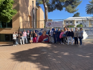 Presentación del mural de Josefina Castellví en Puente Genil