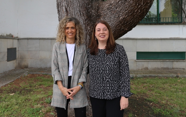 Las investigadoras Cristina Martínez y Isabel Castillejo 